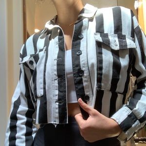 Striped cropped jacket